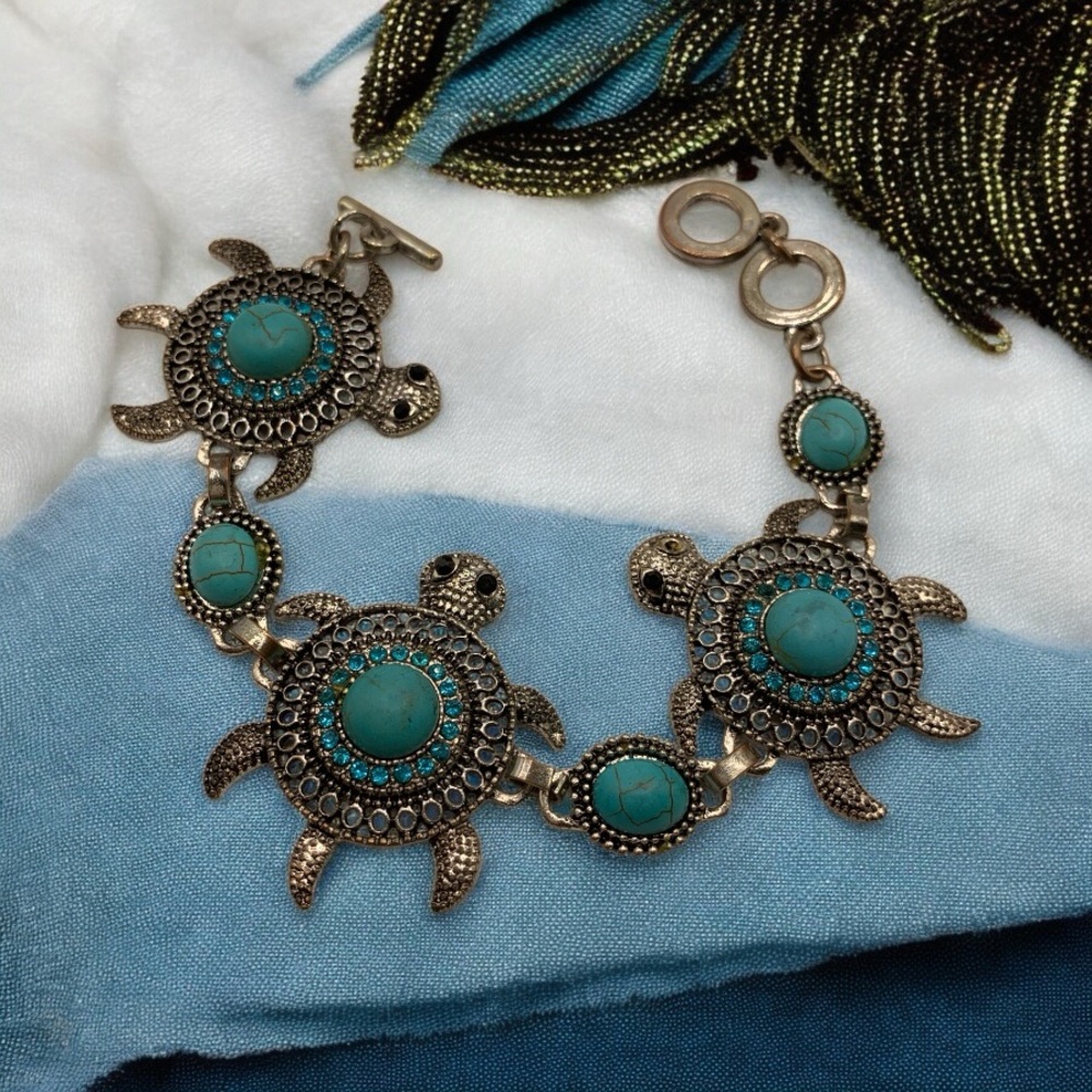 Turquoise Sea Turtle Bracelet
